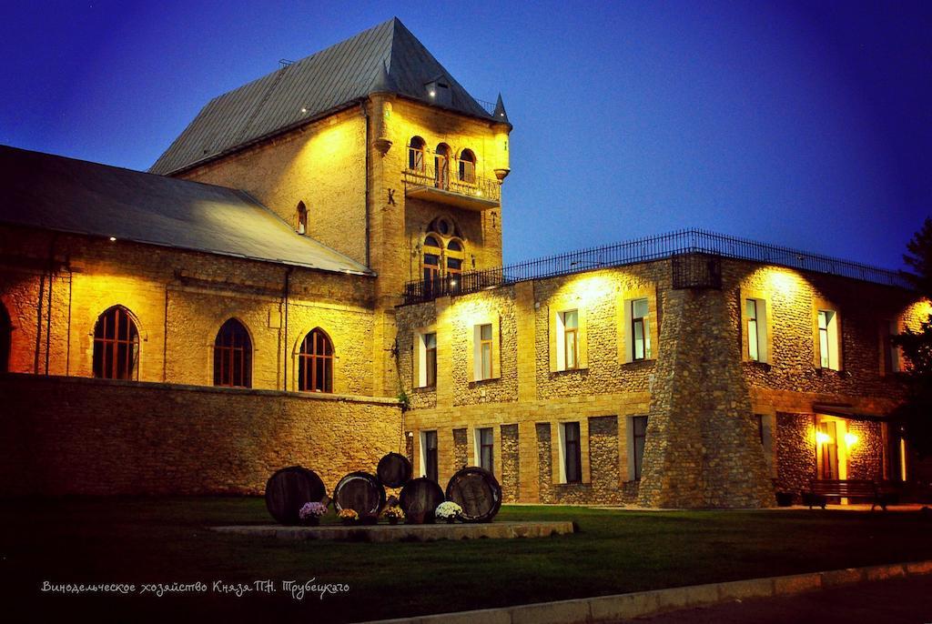 Hotel Prince Trubetskoi Winery à Nova Kakhovka Extérieur photo